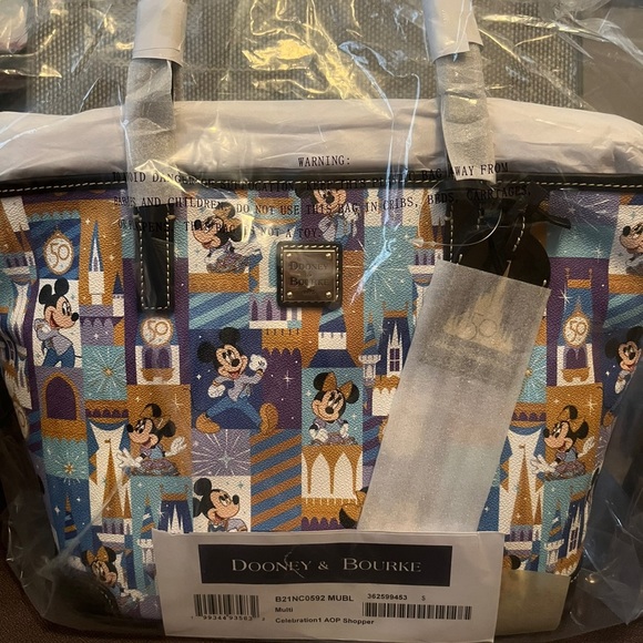 Mickey and Minnie Mouse Dooney & Bourke Tote Walt Disney World 50th Anniversary - Picture 1 of 4